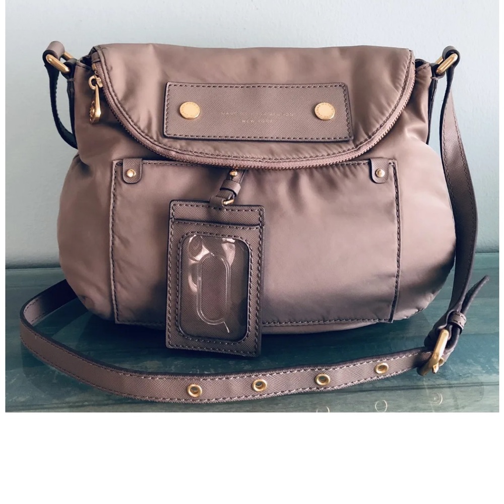 Marc Jacobs Preppy Nylon Crossbody Bag in Taupe with Saffiano Leather trim